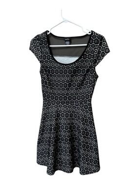 Black White Crochet Print Skater Mini Dress Sheer Back Party Small